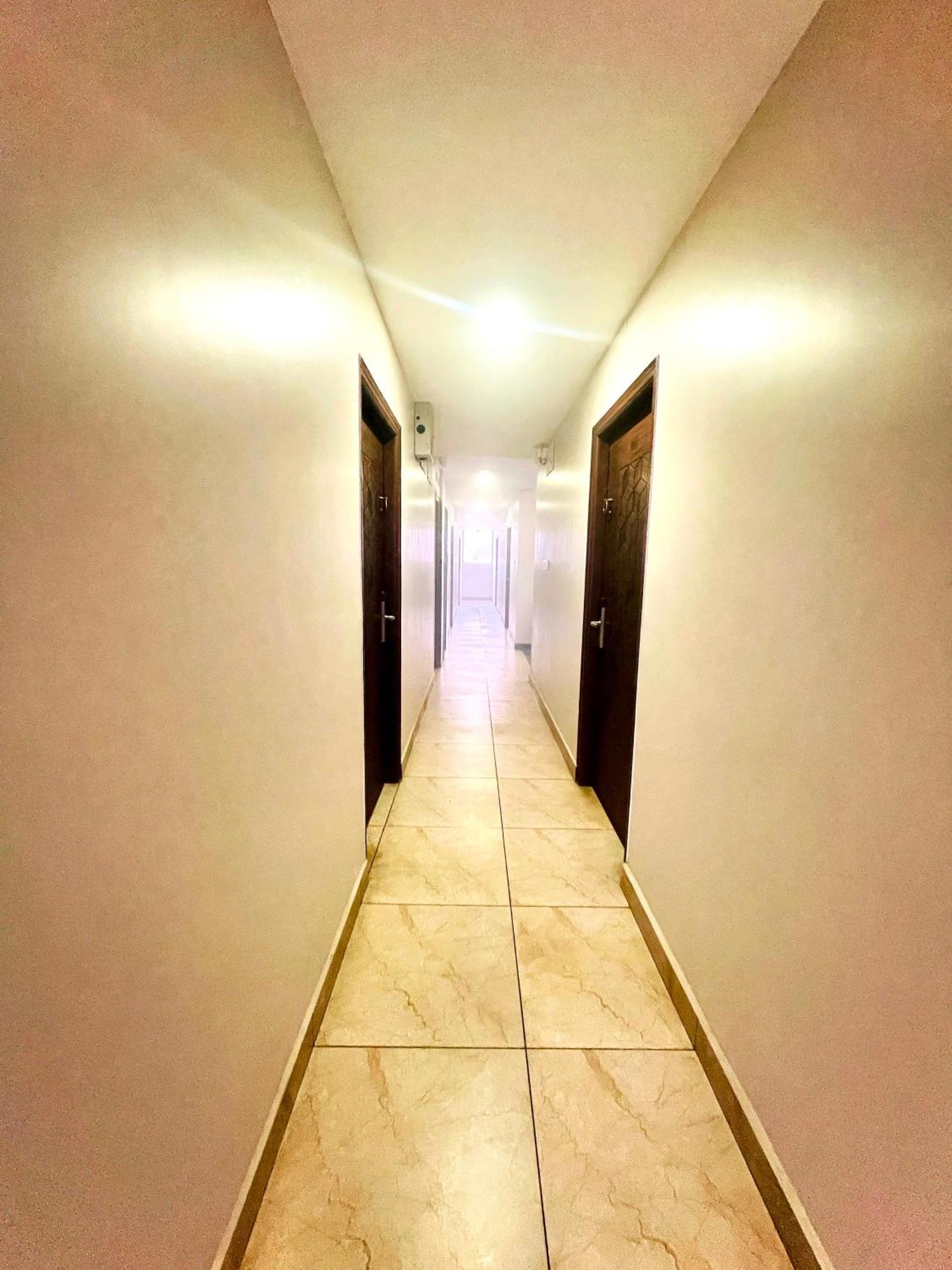 Aura By Agira Hotels Yelahanka Dış mekan fotoğraf