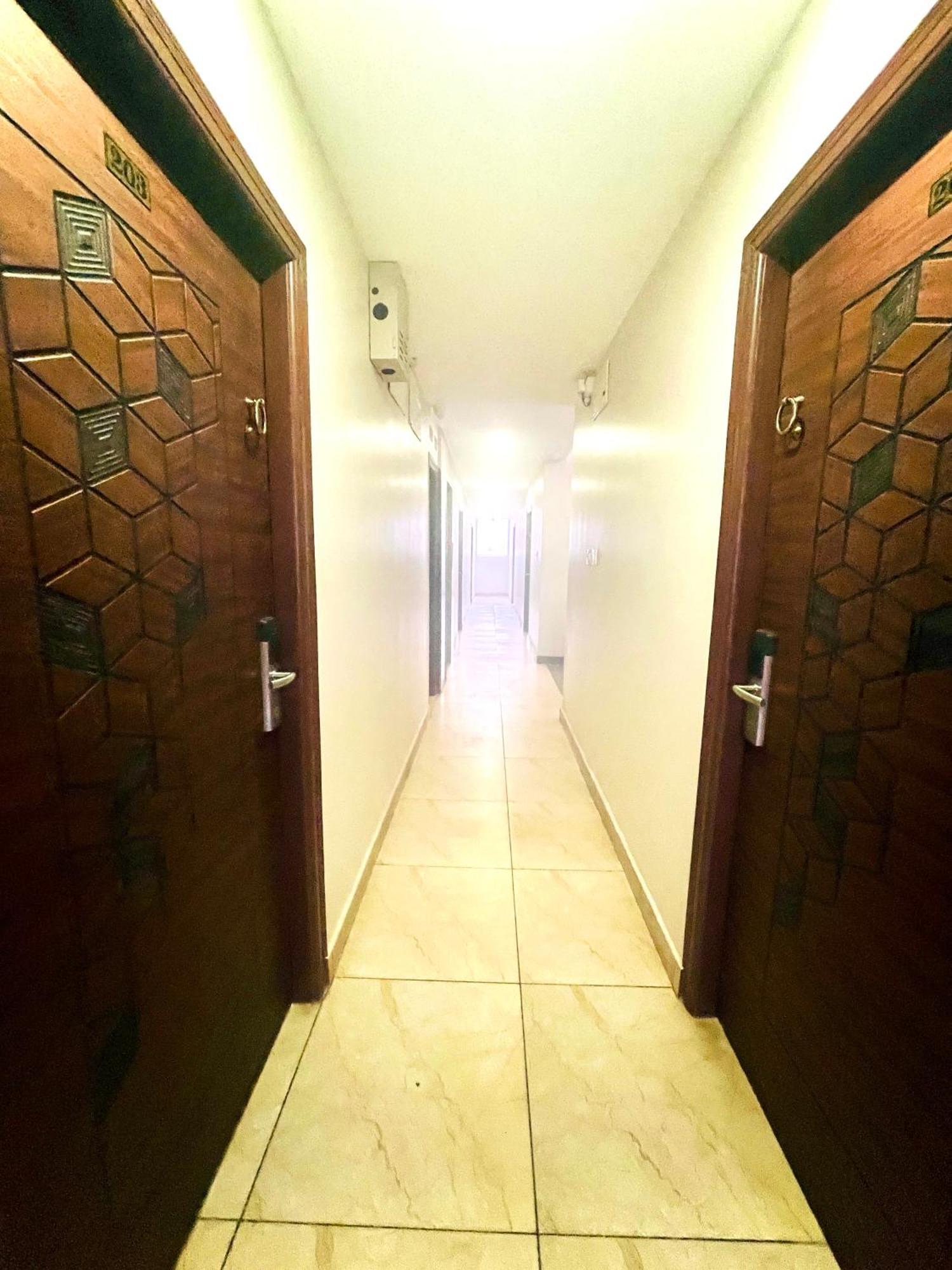 Aura By Agira Hotels Yelahanka Dış mekan fotoğraf