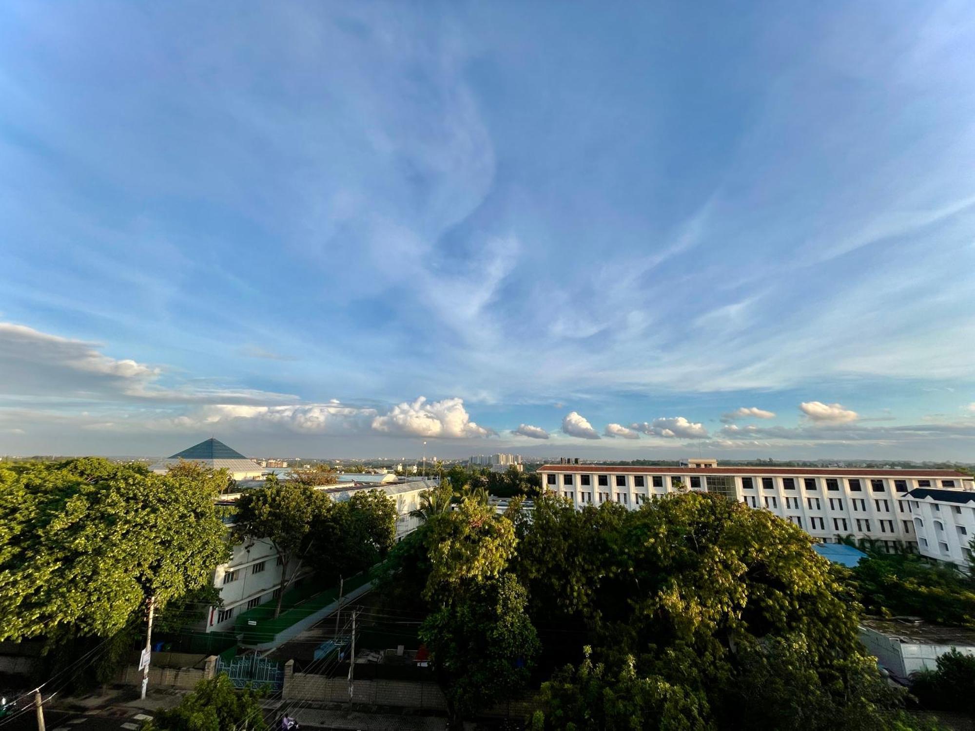 Aura By Agira Hotels Yelahanka Dış mekan fotoğraf