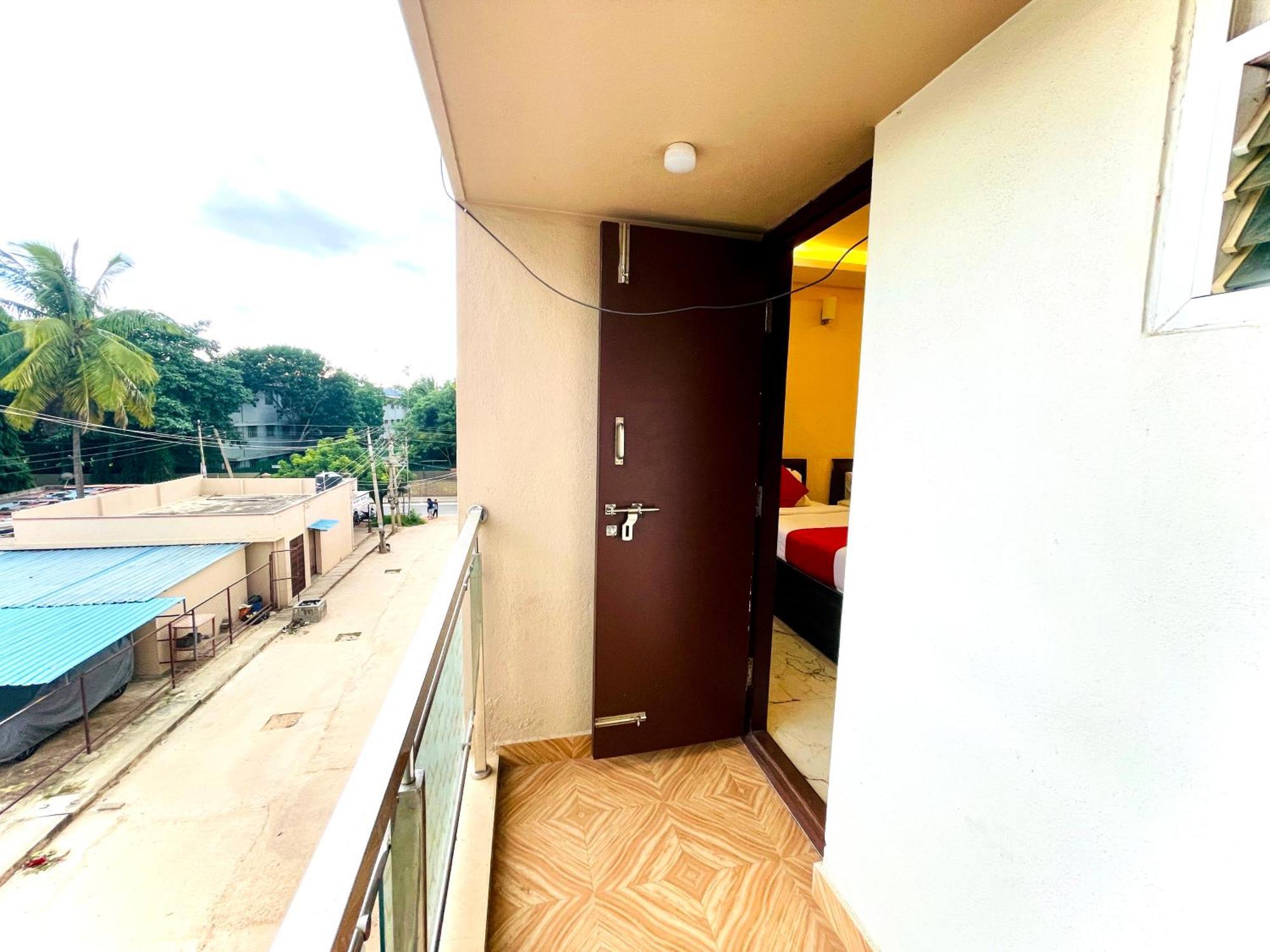 Aura By Agira Hotels Yelahanka Dış mekan fotoğraf