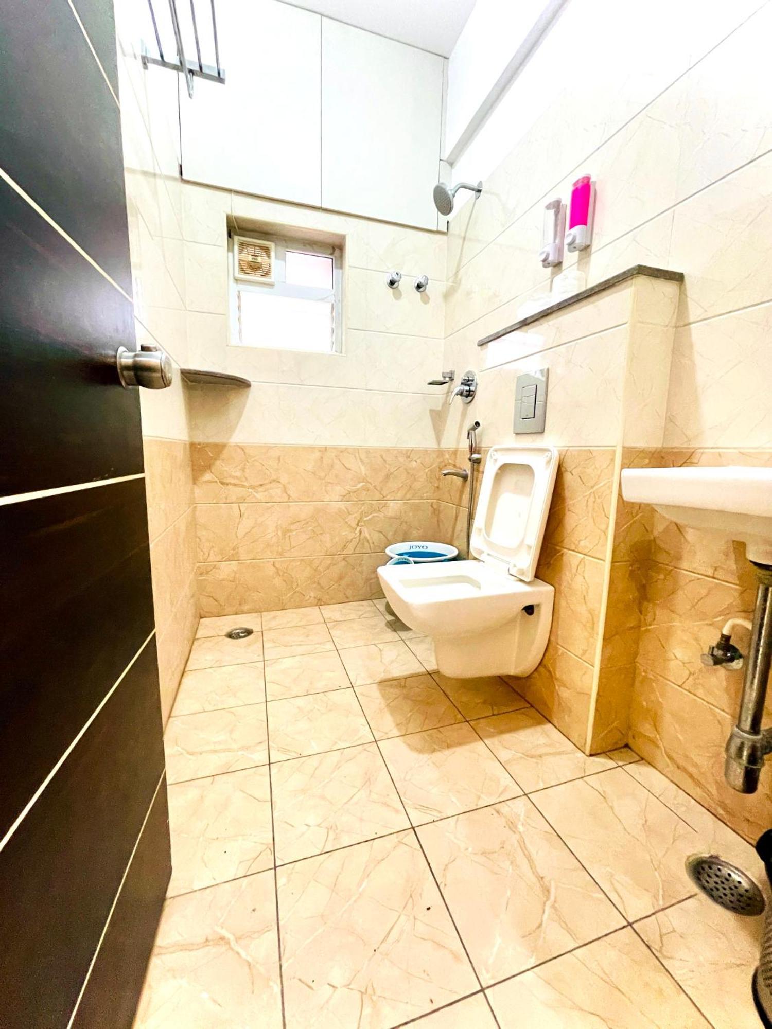 Aura By Agira Hotels Yelahanka Dış mekan fotoğraf